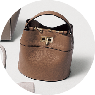 ［H19×W19×D18㎝］¥58,300（フルラ／フルラ ジャパン）