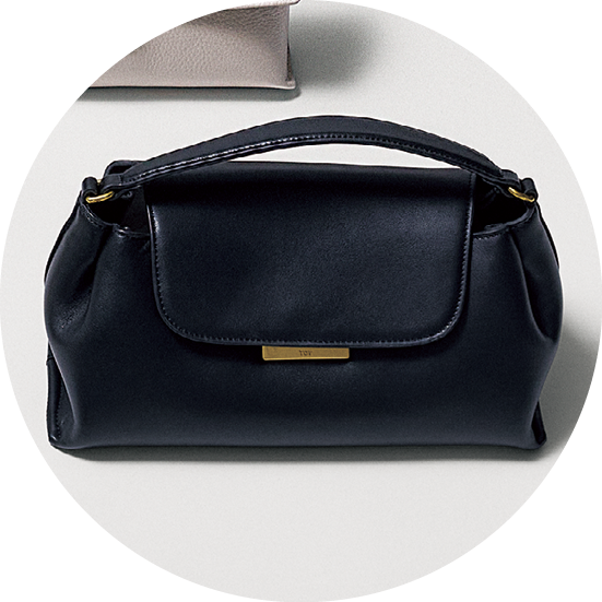 ［H14×W28.5×D14㎝］¥44,000（トーヴ／アンソロジー）