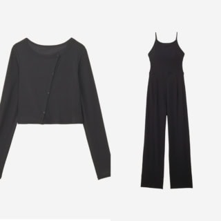 リブラッシュカーディガン￥12,100、リラックスエコロングオールインワン￥24,200（共にスピード）