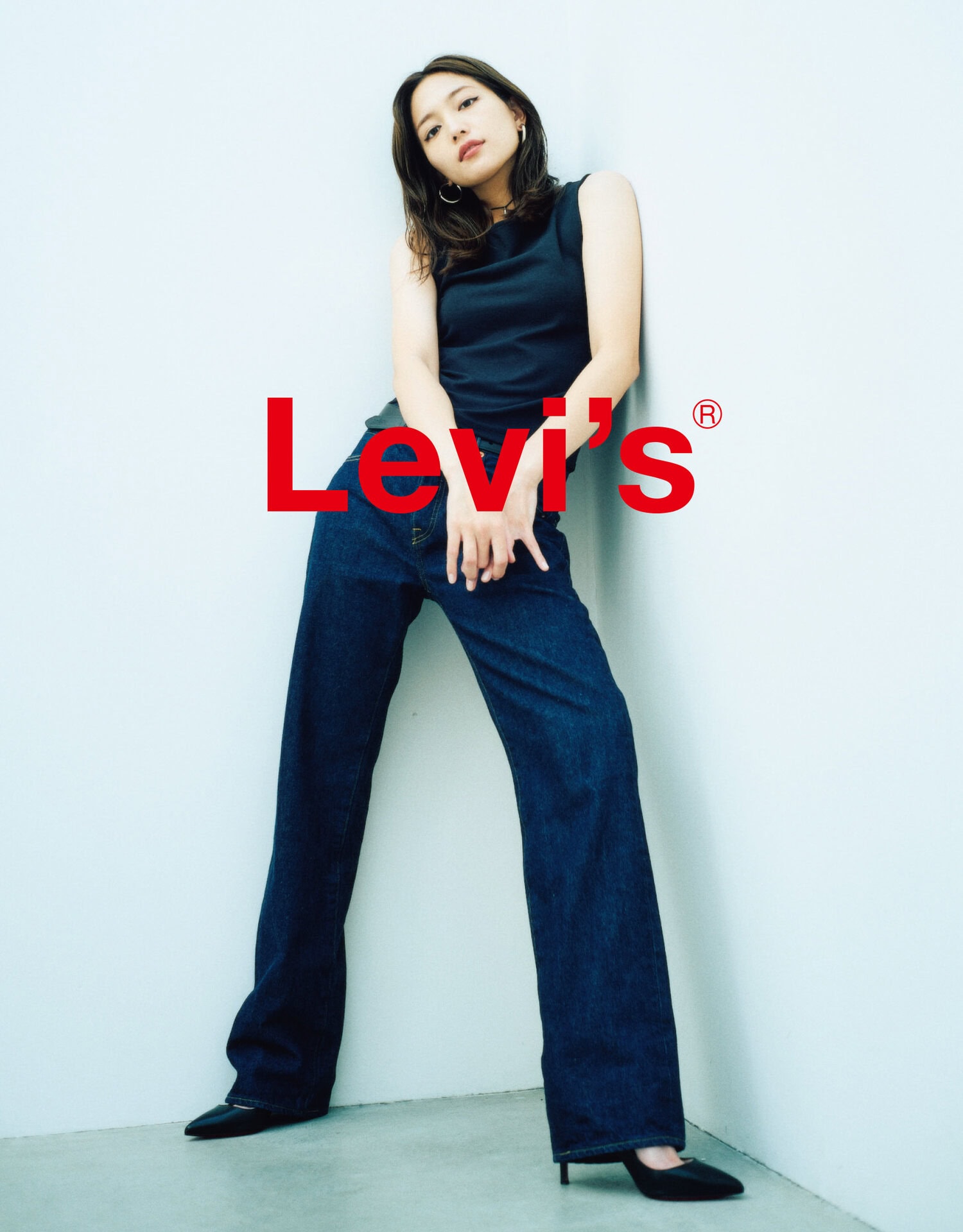 デニムを愛するおしゃれな女性の理想形。川口春奈がナビするリーバイス