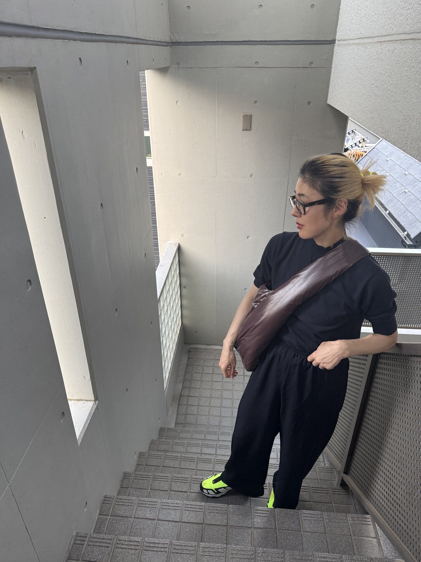 こちらはネイビーを着用