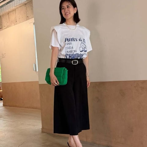 【40代スナップ】古着に肩パッドリメイクの「パワショルT」が大人に上品可愛い!|山本了子さん