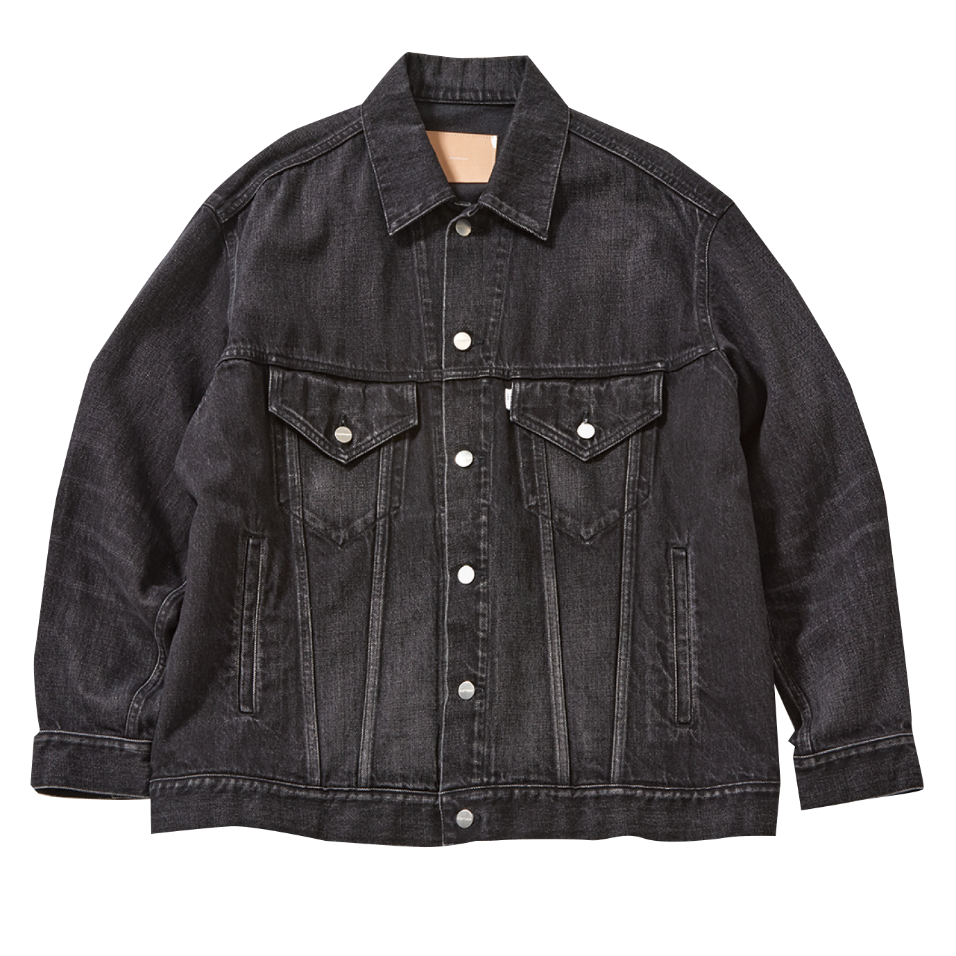 セルビッチデニムトラッカージャケット¥46,200(グラフペーパー/グラフペーパー 東京)