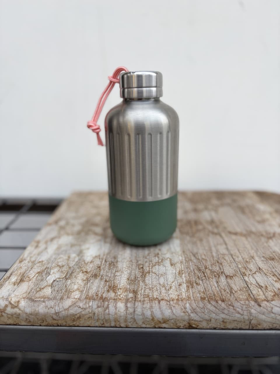 エクスプローラーボトル S 650ml￥6,600（ブラックブルム）