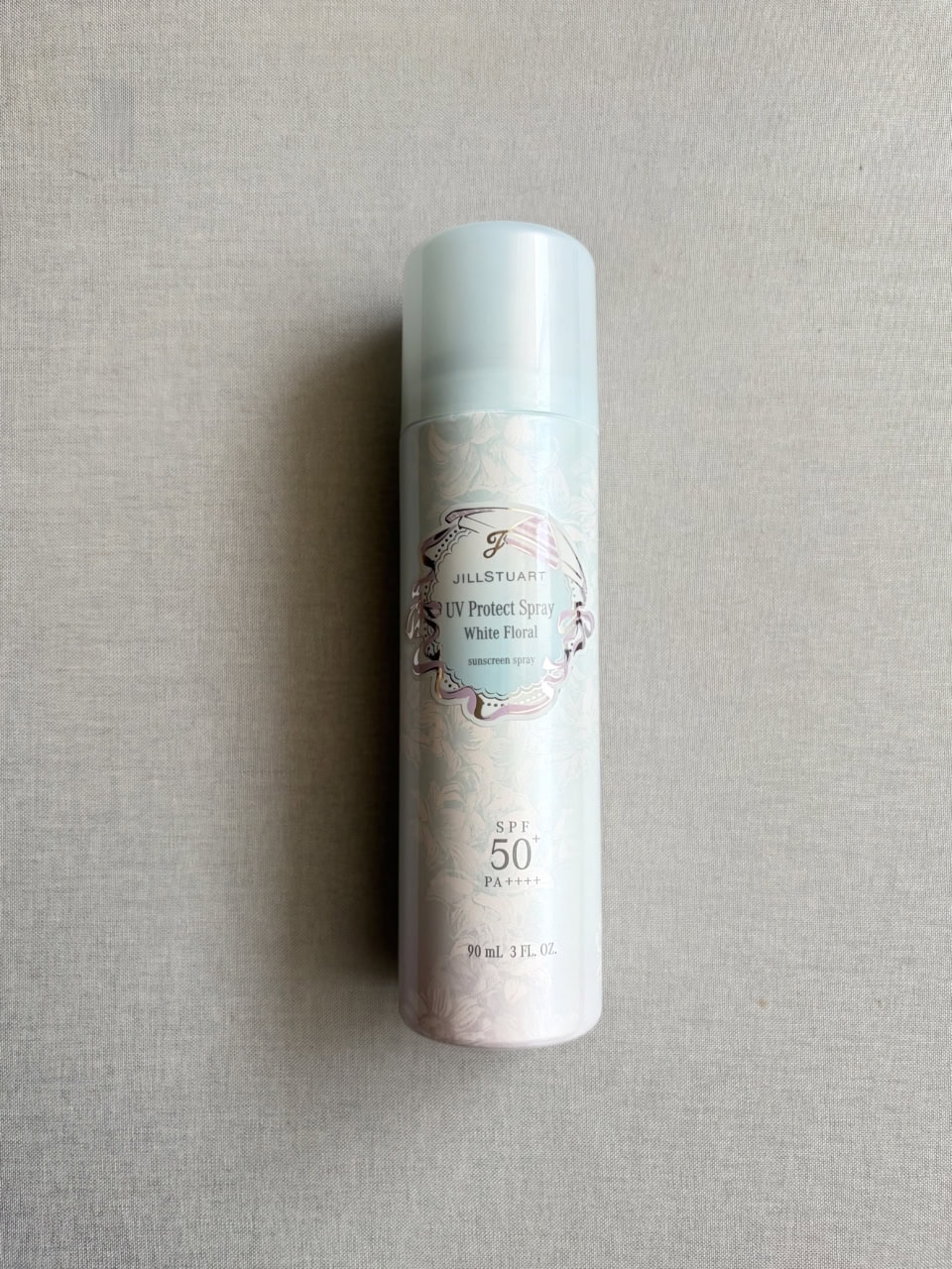 ジルスチュアート ホワイトフローラル UVプロテクトスプレー SPF50/PA++++ 60g ¥2,420