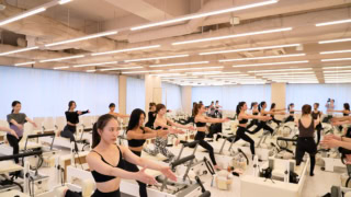 初日に行われたイベント限定ピラティスセッションの様子(the SILK渋谷店)