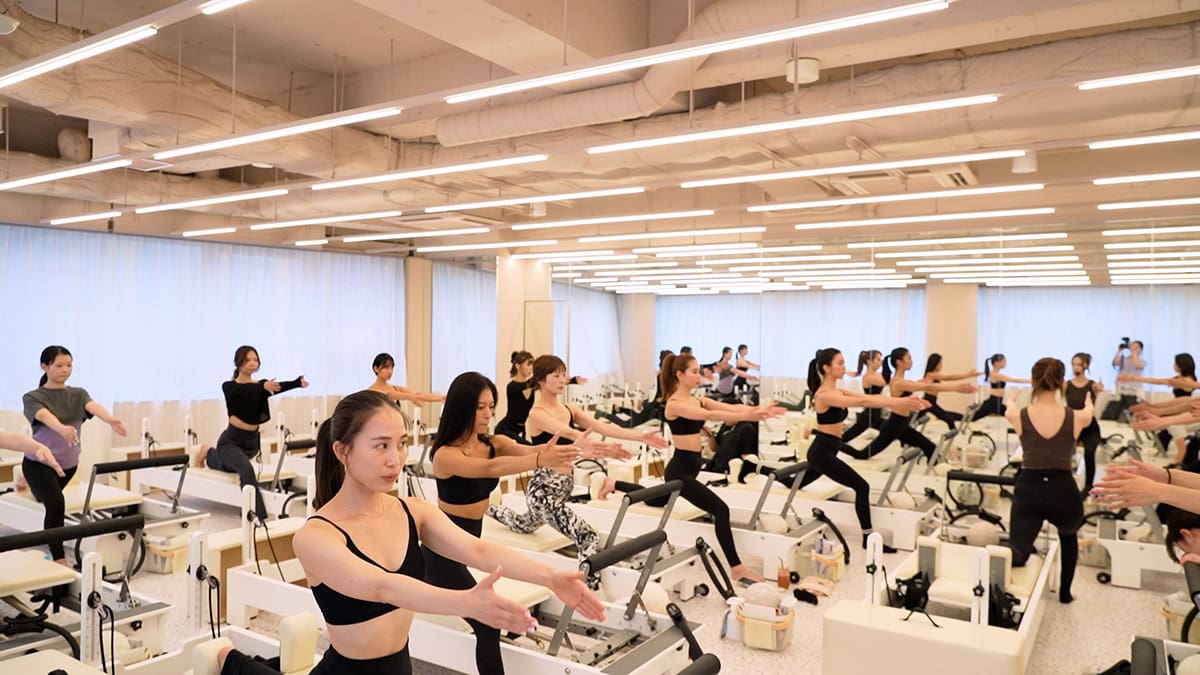 初日に行われたイベント限定ピラティスセッションの様子（the SILK渋谷店）