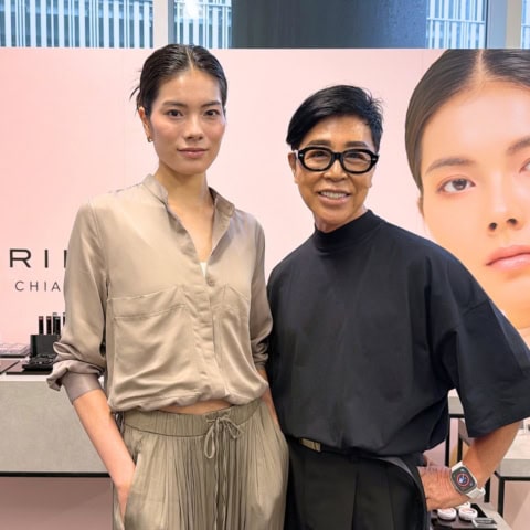 伝説のヘアメイク嶋田ちあき直伝!“面発光”で肌ノイズを払拭する「大人のシルキーツヤ肌」