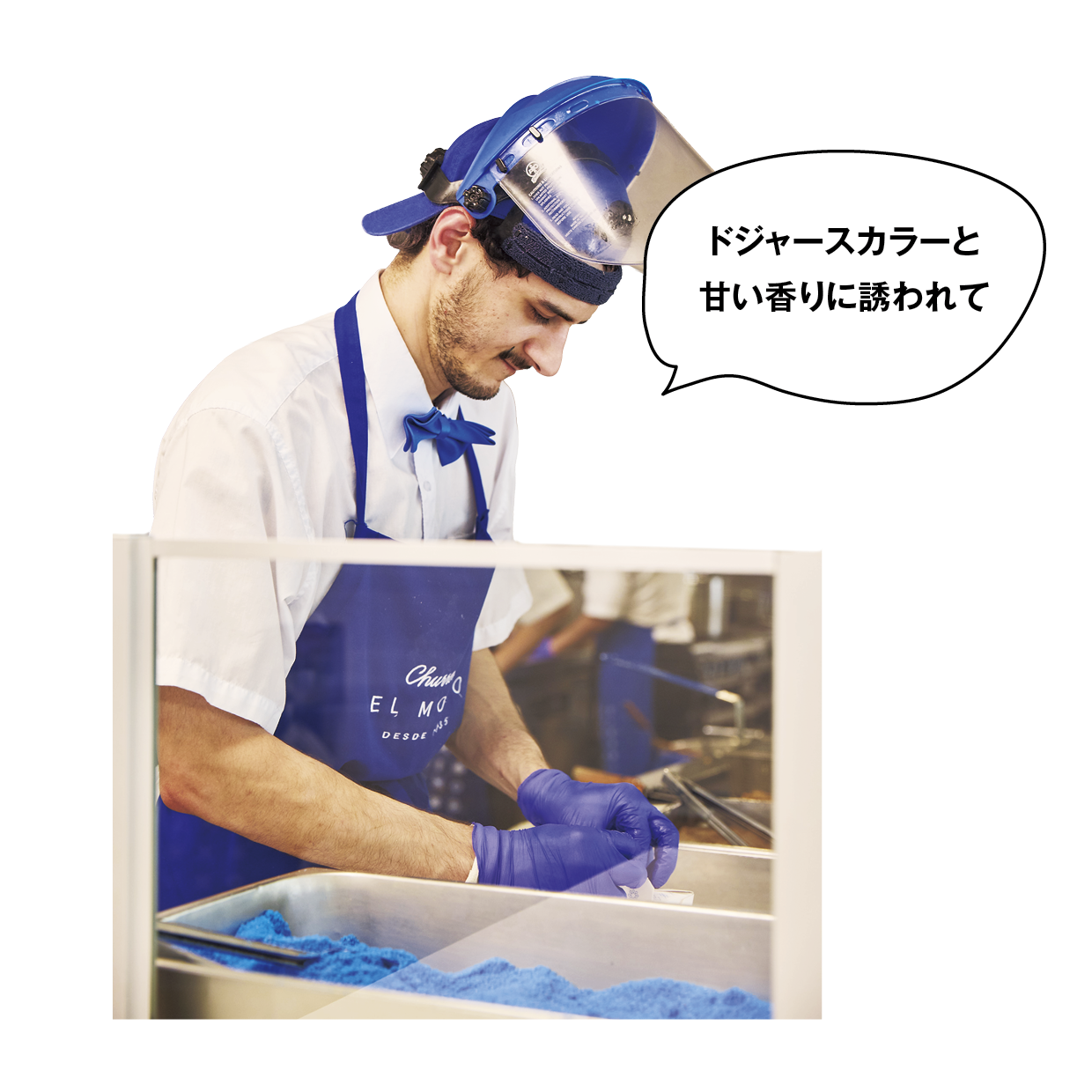 ドジャースカラーの制服姿が可愛いスタッフ。BOXに入ったミニサイズ（$6）