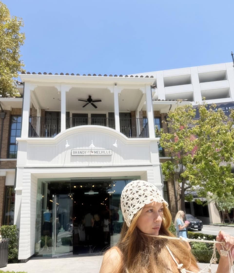 巨大なブランディ。ここではついつい買っちゃいます。お隣のカフェはピザが最高ですのでぜひ❤️