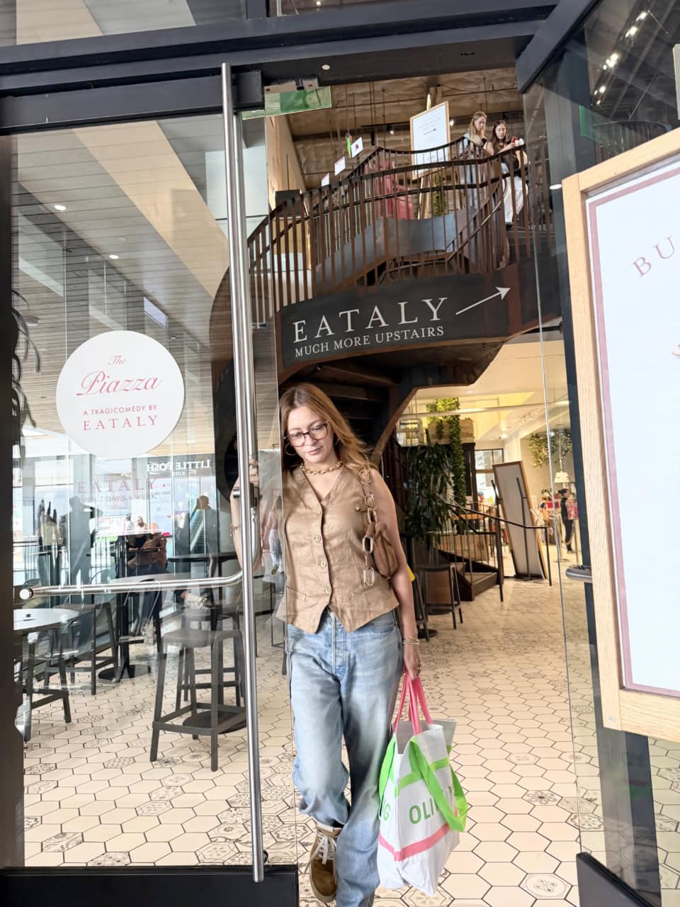 モールに行くと必ず立ち寄るAritziaとEatalyとSephora。一気に回れるなんて最高!