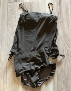 Speed×Courensologyのスイムウェアは¥22,000で購入