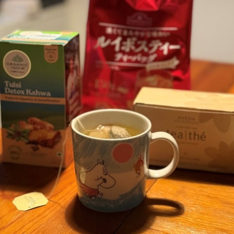 【美容通の夜習慣】18時以降はカフェインゼロ!ぐっすり眠れて体も整う「ノンカフェイン茶」3選