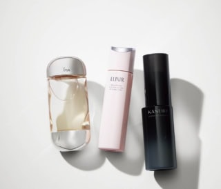 右からELIXIR ブライトニング ローション ca、KANEBO ジェネレイティング エッセンシャルズ、IPSA ザ・タイムR アクア e