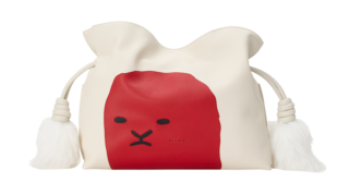 バッグ〈ライオン インターシャ フラメンコクラッチ〉［H24.5×W30×D10.5㎝］¥522,500（ロエベ／ロエベ ジャパン クライアントサービス）