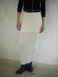 Bi Color Sheer Knit Skirt ¥20,680