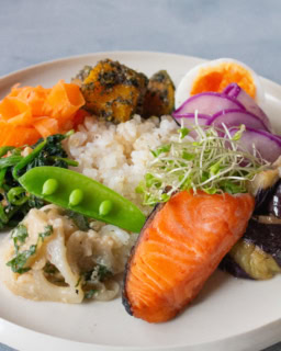 40代の食事は【頑張らない】が正解!週末の作り置きで平日がぐっとラクに!