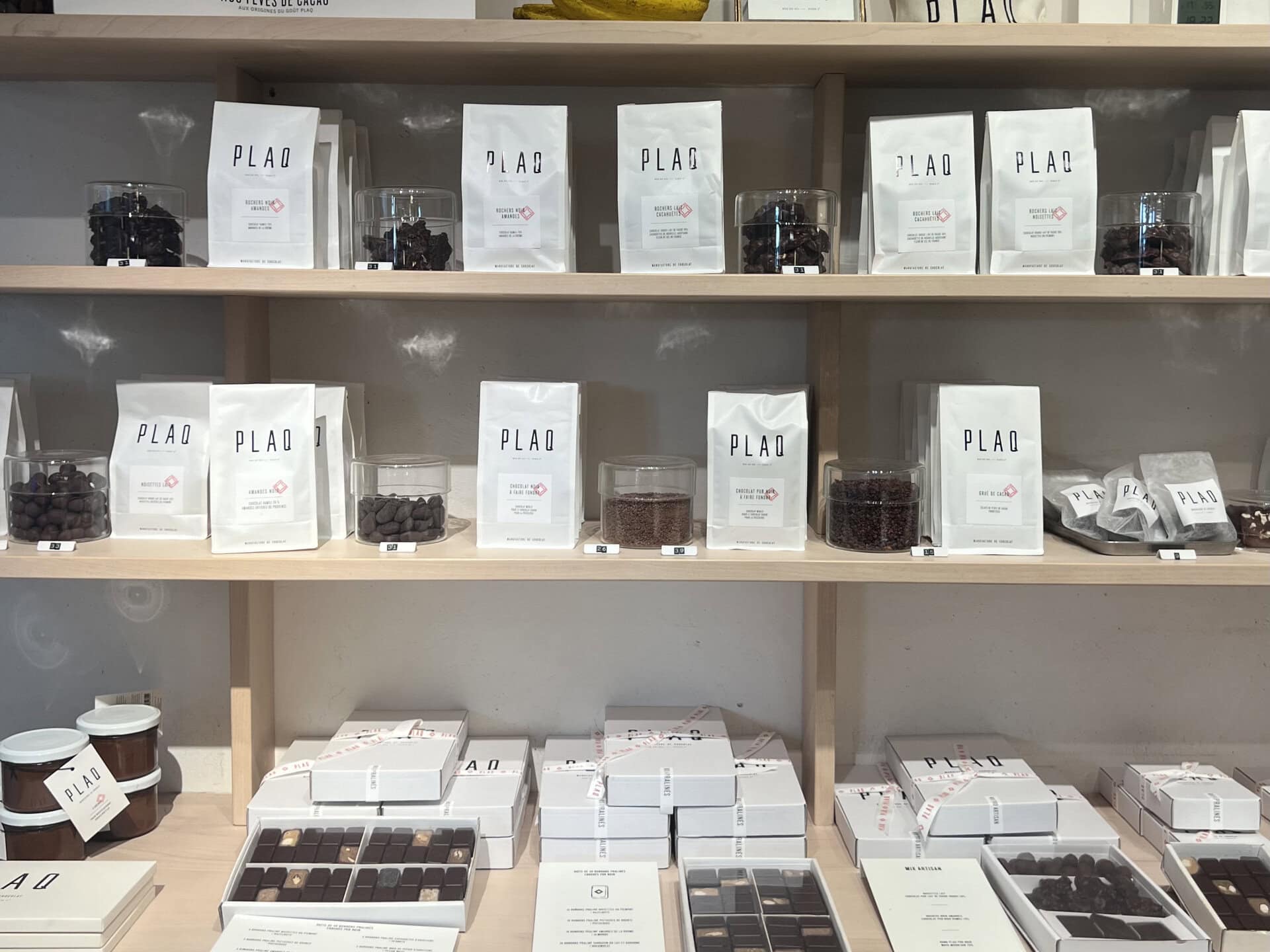 板チョコ以外もあります。かなり種類が豊富です。