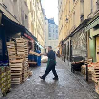 フランスパリのニル通り