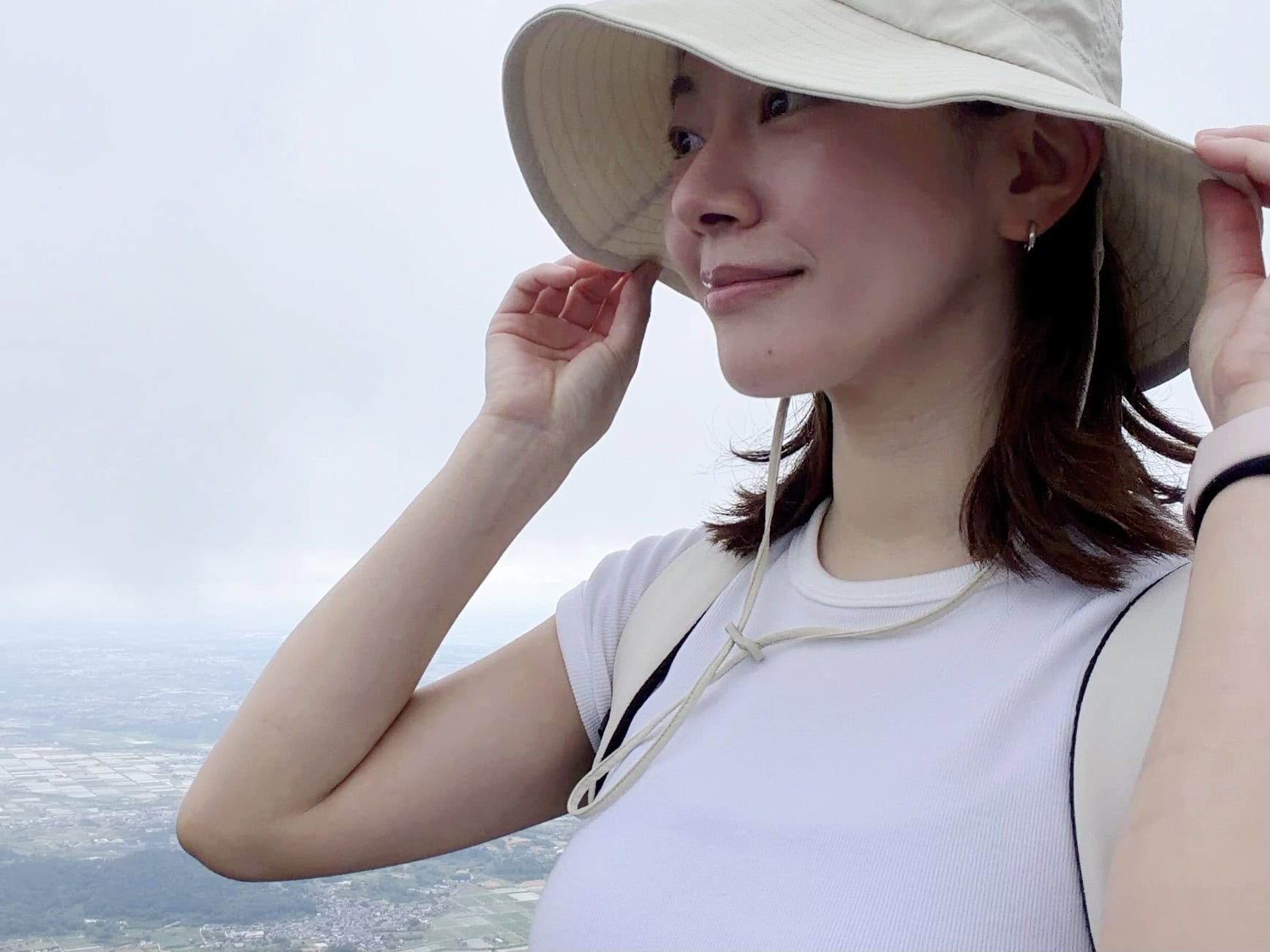 登山後の達成感に浸る……