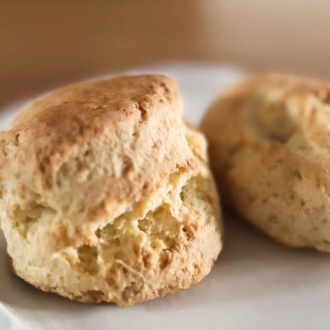 【栄養価満点！】グラスフェッドバターで作る「ガリっとワイルドスコーン」簡単レシピ