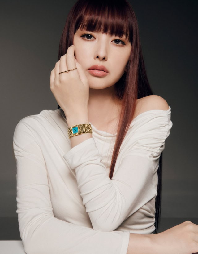 FREDERIQUE CONSTANT（フレデリック・コンスタント）｜鈴木えみと共鳴するタイムレスな存在感！｜今、話題のジュエリーウォッチ「クラシック マンシェット」に新作登場