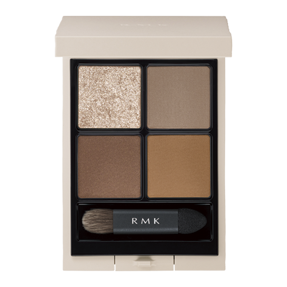 シンクロマティック アイシャドウパレット 11 ¥6,380(RMK Division)