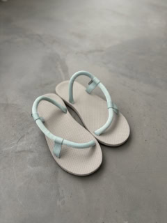 ソックオンサンダル￥4,290（モンベル／モンベル・カスタマー・サービス）