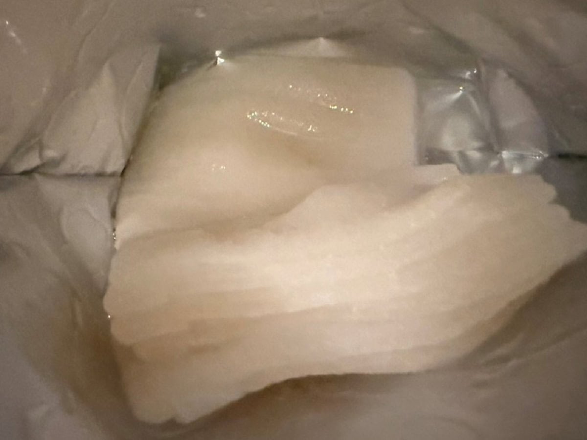 たっぷり入った美容液成分はもちろんボディにも塗り広げて！