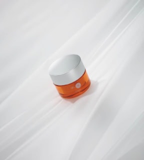 薬用ABC-GプレミアムクリームTA ［医薬部外品］ 30g ¥8,250（ドクターケイ）