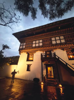 【風間ゆみえのブータン旅】ミニチュアのような美しい景色と人々の暮らし、日常にある祈り