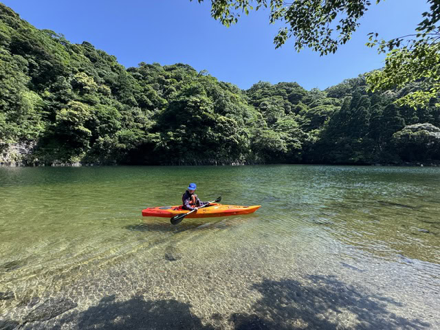 Travel Diary feat. Yumie Kazama72 Hours in Yakushima
今、話題の屋久島へ。風間ゆみえの2泊3日72時間リアル滞在スケジュール