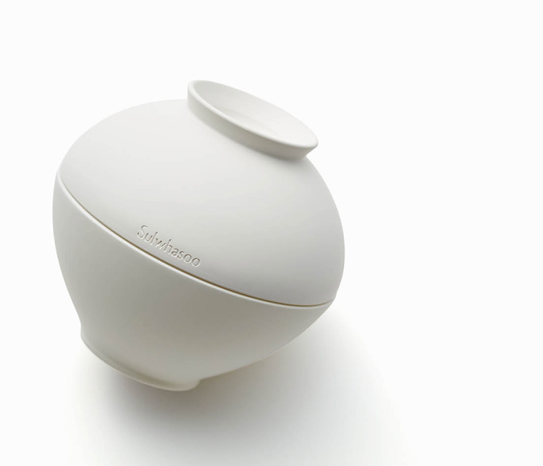 ザアルティメットS クリーム リッチ 60mL ¥52,800（Sulwhasoo・9月11日発売）