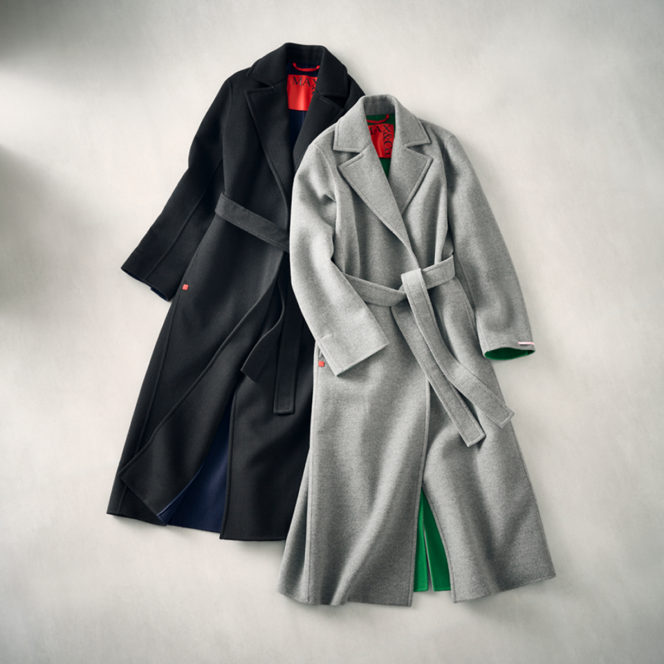 日本限定〈ロングラン〉コート各¥157,300（マックスアンドコー／マックスマーラ ジャパン）