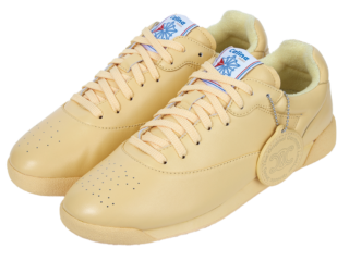 スニーカー〈Freestyle by Celine / Reebok〉¥107,800※予定価格(セリーヌ/セリーヌ ジャパン)