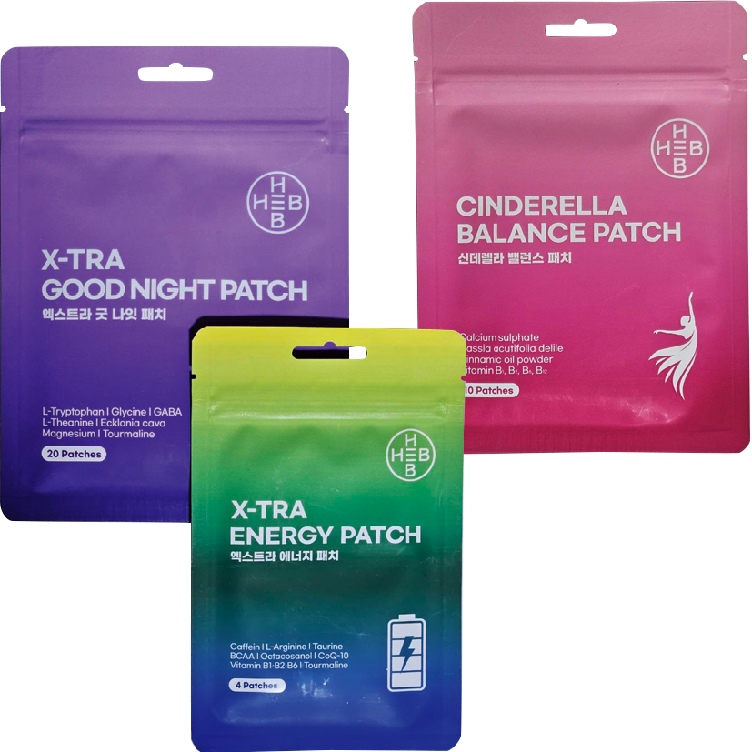 右:HEB PATCH CINDERELLA、左:同 X-TRA GOOD NIGHT PATCH、中央:同 X-TRA ENERGY PATCH(全て韓国で購入)※編集部私物
