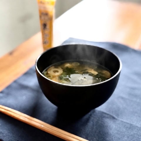 【40代の不調検証】秋バテ・冷えに対策に「生姜チューブ味噌汁」で、なんとなく疲れた体をリセット！