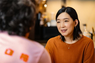 高瀬川マチ子…江口のりこ　 高瀬川の現妻。ツトムという息子と東京で暮らしている。