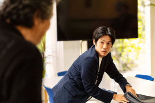 大森…上川周作　 高瀬川の付き人兼運転手。俳優志望。