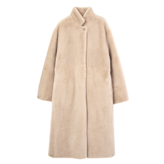 ムートンコート¥275,000（インパーフ）