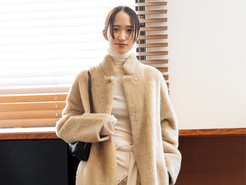 「上質なムートンコートはモフモフ感がたまりません」佐藤麻理奈さん究極の秋アイテム5選