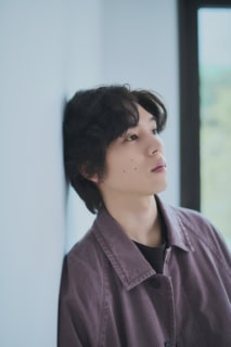 (坂東さん) 戦争体験の話は祖母から聞いていたので、他人事じゃないと思っていたんです。幼少期の祖母は広島に住んでいたんですが、空襲のときに防空壕に逃げた話とか、原爆が落ちたとき瀬戸内海の島からきのこ雲を見た話とか。