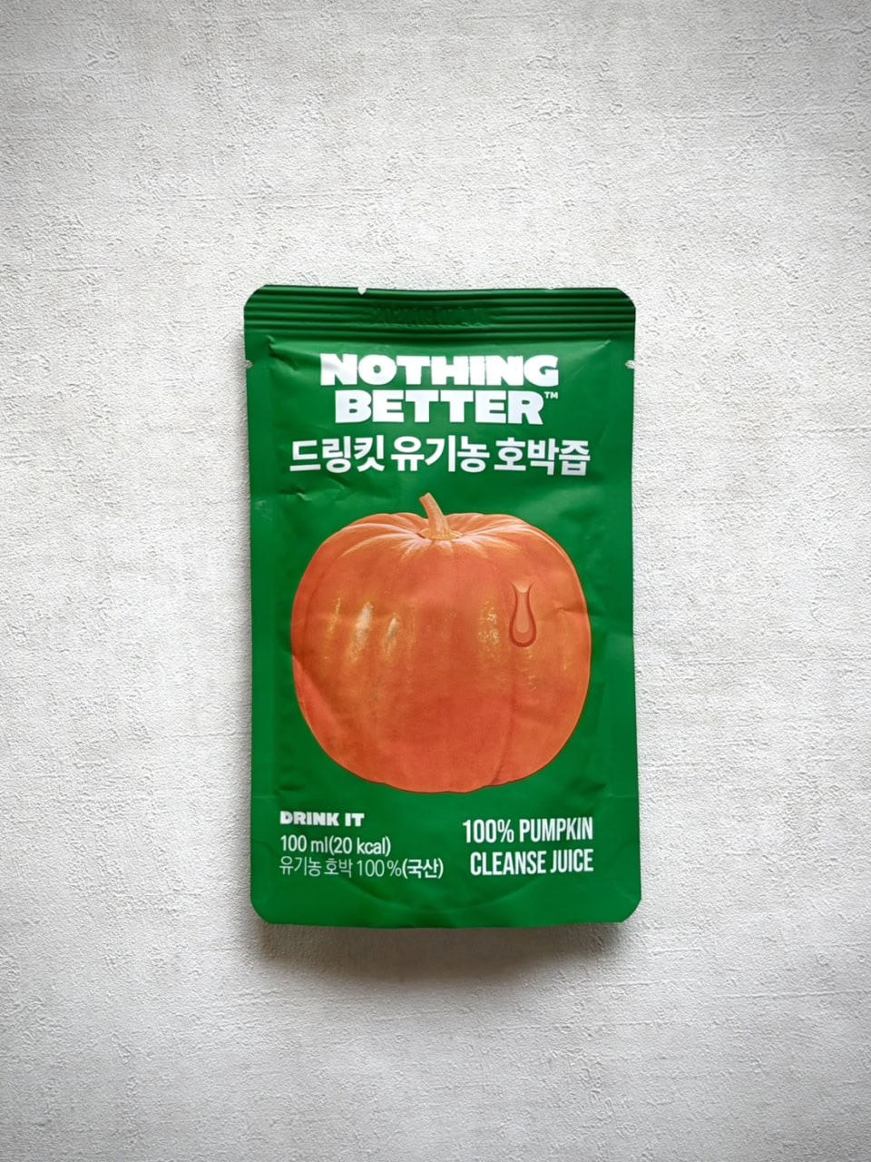 NOTHIGN BETTER ドリンクキットカボチャジュース（100mL）は1,800ウォンで購入。カボチャの他、レモン、りんごキャベツなど。