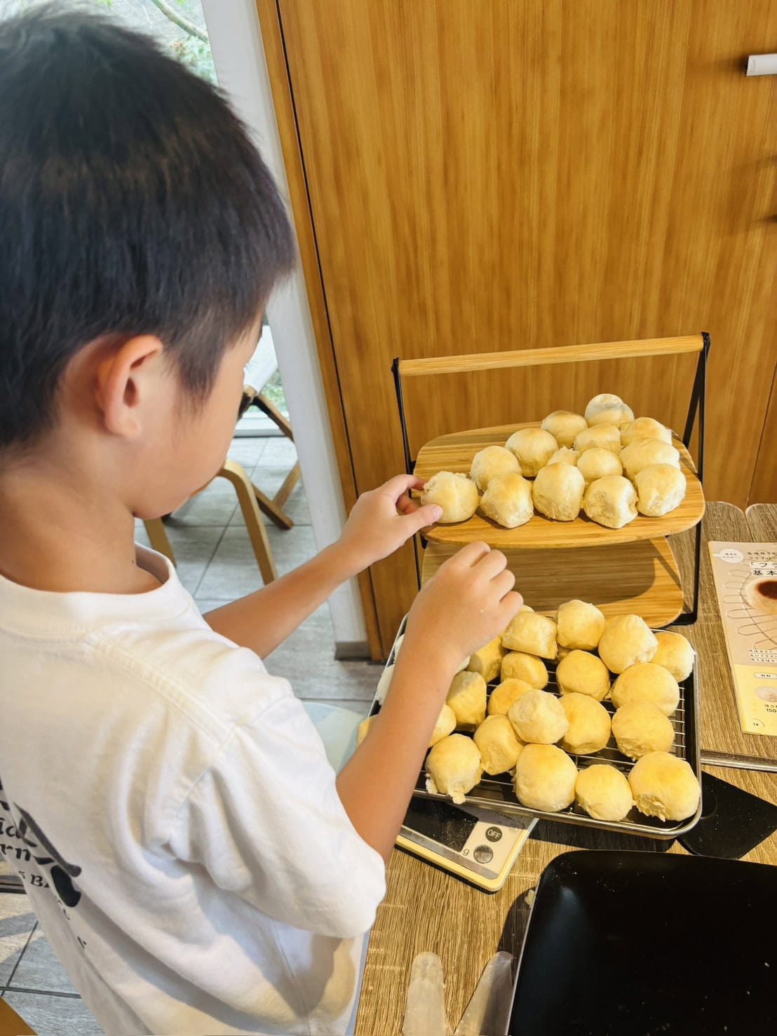 丁寧な仕事でキレイに焼き上がったパン！ 良太郎さすがです。