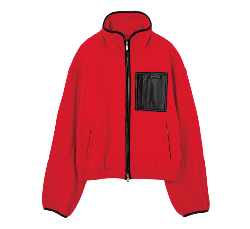 コンパクトなサイズ感。一枚仕立てで軽やかな着心地。¥26,400(プランクプロジェクト/プランクプロジェクト 青山店)